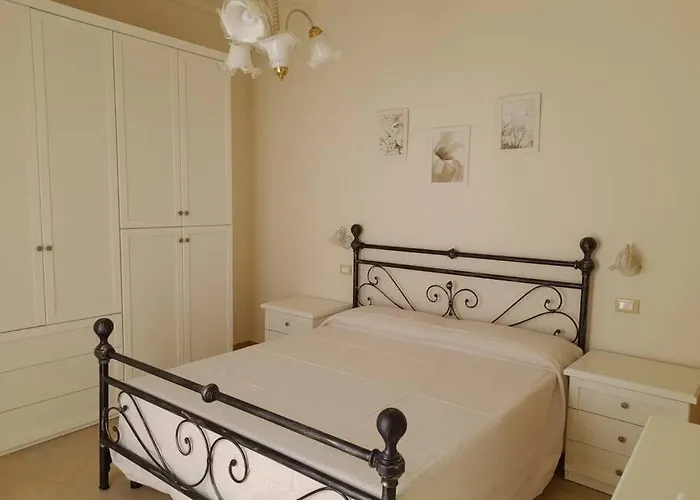 La Casina Di Guido Apartment *